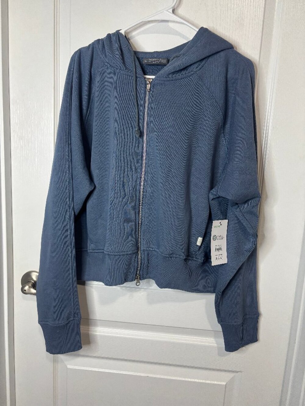 Athletic Works Women's Mineral Wash French Terry Cropped Zip Hoodie XXL Blue